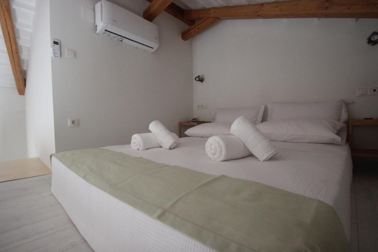 L Anima Boutique Suites Skiathos-stad Buitenkant foto